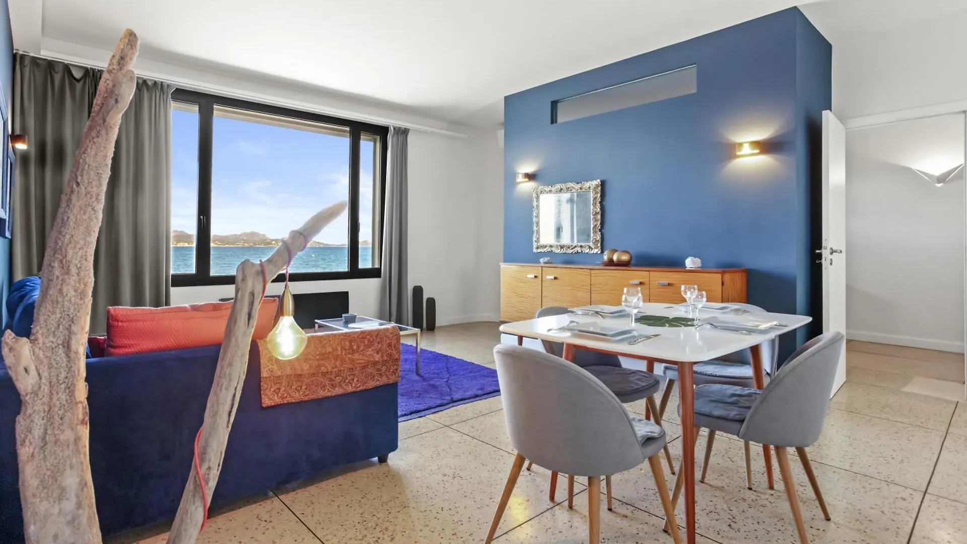 Unique Appartement Pieds Dans L'Eau Frejus