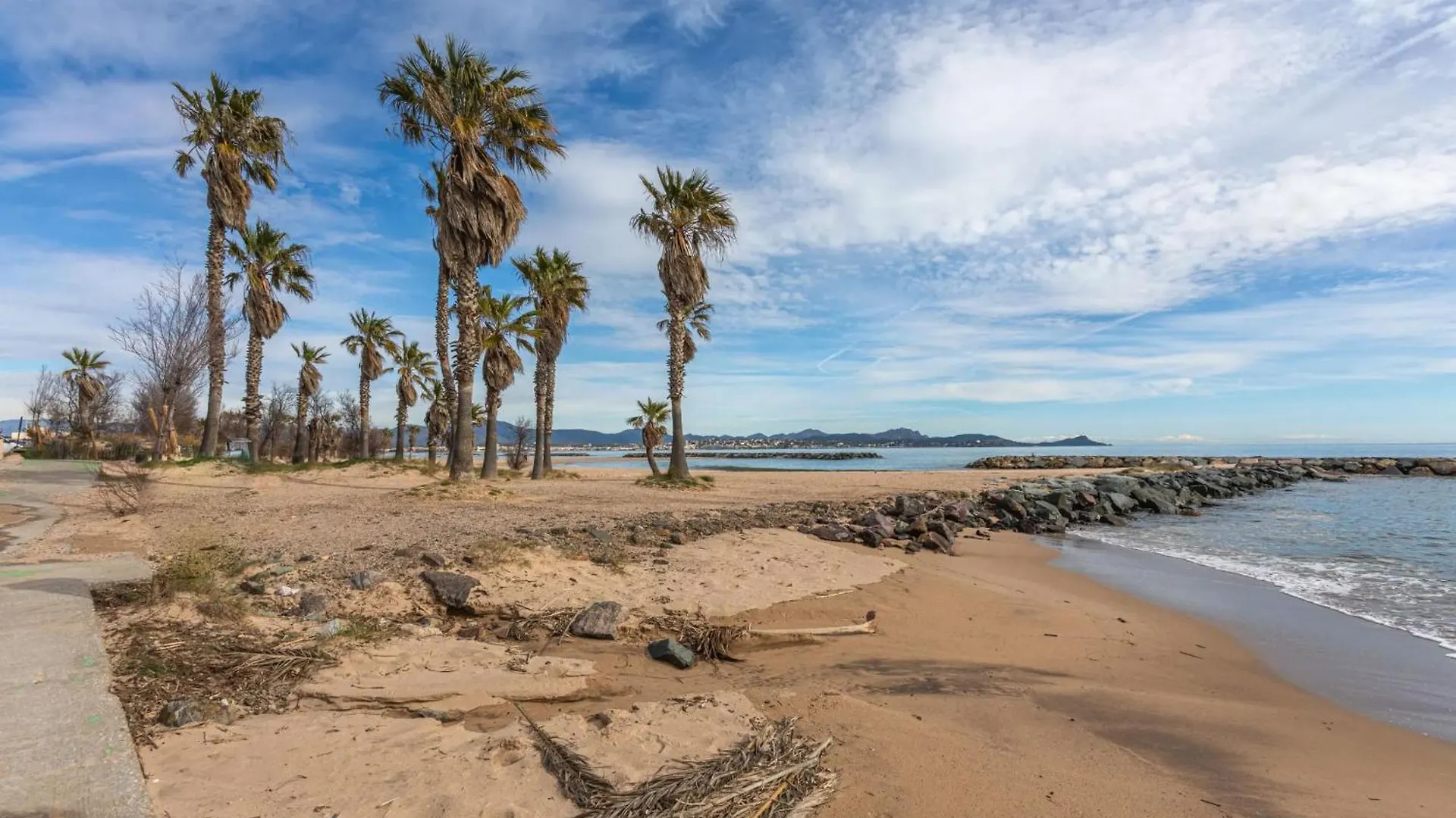 Unique Appartement Pieds Dans L'Eau Frejus 0*,